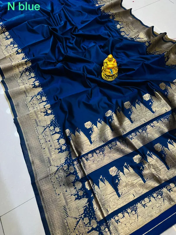 Navy_BlueNew_Temple_Wovan_Desing_Banarasi_Silk_Saree